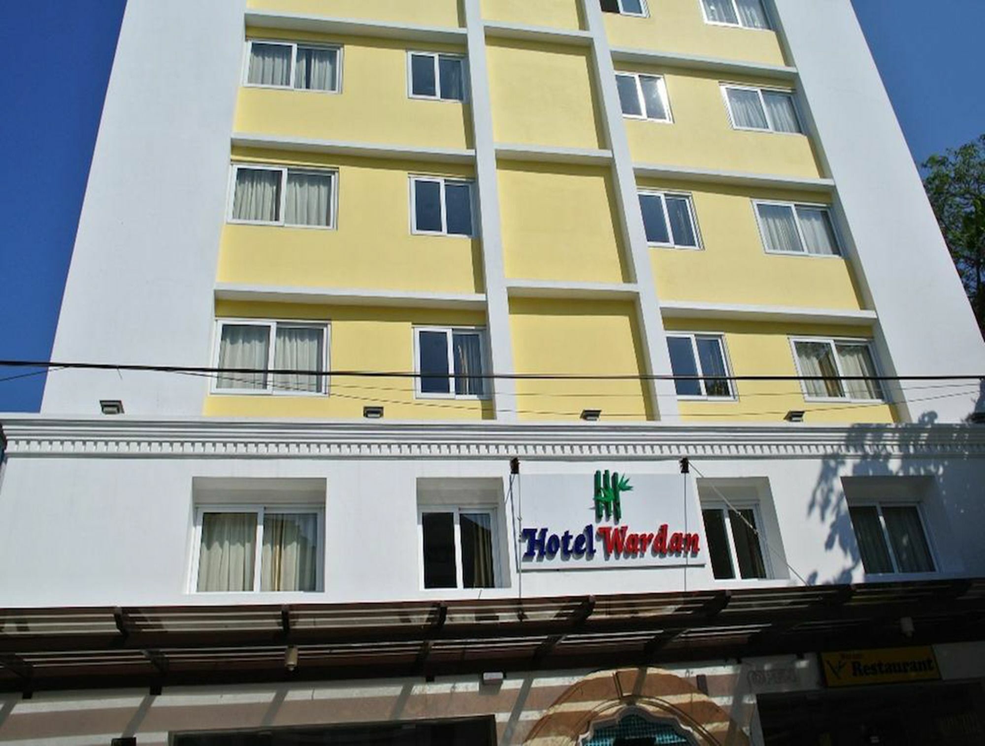 Hotel Wardan Yangon Esterno foto