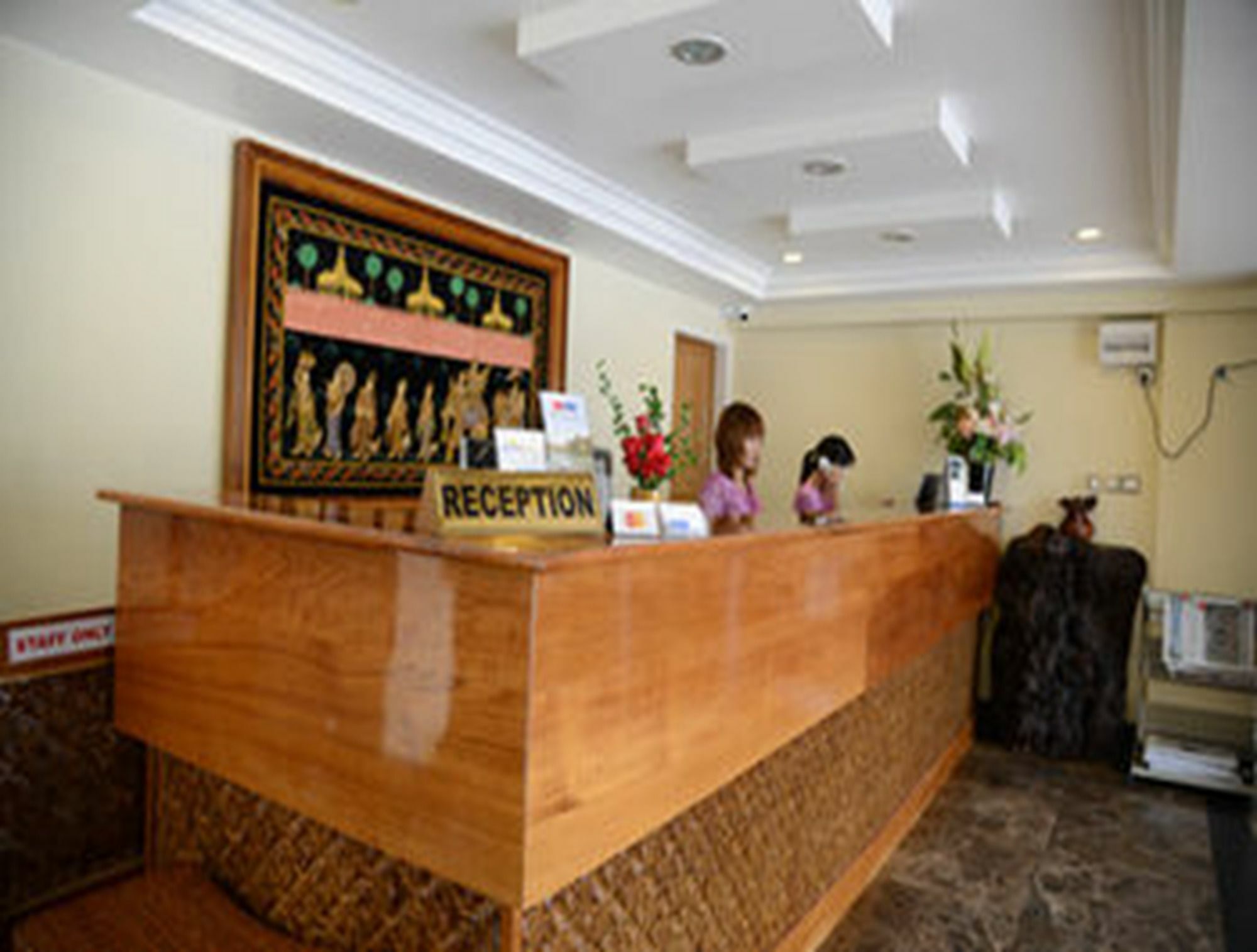 Hotel Wardan Yangon Esterno foto